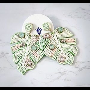Palm Leaf Tropical Beaded Earrings. NWT